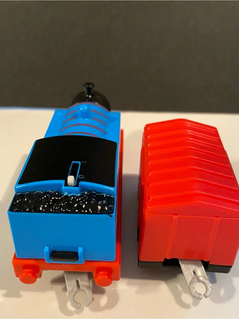 Trackmaster Thomas the Tank Engine with Red Car and Board Book Bundle
